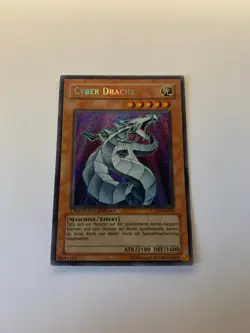 Yugioh Karte: Cyber Drache (CT03-DE002) - Secret Rare, Limitierte Auflage - Image 4