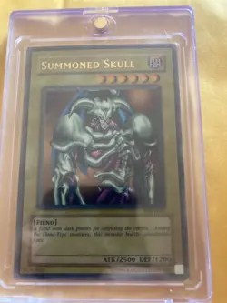 Yu-Gi-Oh! TCG Summoned Skull Metal Raiders MRD-E003 Unlimited Ultra Rare - Image 1