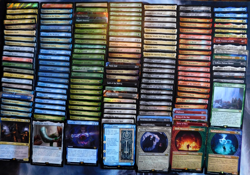 LOTR Lot - MTG-150 Cards - 8 rares - Lots of Foils and Collector's Art Cards - Image 1