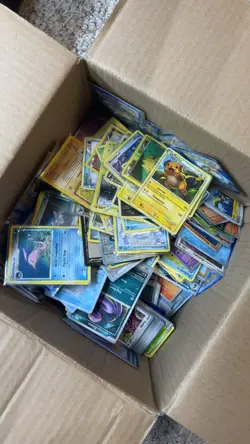 HUGE box of random POKEMON cards ( Vintage - Modern Cards 1995-2024 ) *READ DESC - Image 3