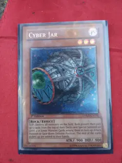 Yu-Gi-Oh! Cyber Jar Effect 1st Edition DPKB-EN010 DPKB ATK/900 DEF/900 - Image 1