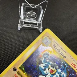 (Shadowless) 1st edition Pokemon MACHAMP Card BASE Set 8/102 Holo Rare - Image 2