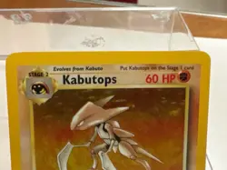 Vintage Pokemon TCG Fossil WoTC Kabutops Holo Rare Card #9/62 60 HP - Image 2