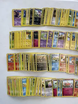 Pokemon Card Lot - 387 Cards - All Non-holo - Image 2