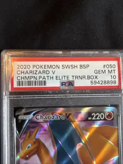 Charizard V SWSH050 SWSH: Sword & Shield Promo Cards Holo - Image 3