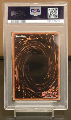 Yu-Gi-Oh! 2002 Celtic Guardian LOB-007 1st Edition - PSA 8 WAVY - Image 3