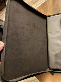 Vault X 9 Pocket Zip Binder Green 360 Cards Side Loading - Image 5