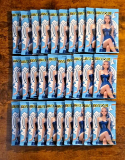 LOT or 30 One Piece Japanese Booster Packs Girls/Women Anime 170889.2 Read - Image 1