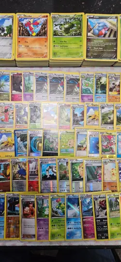 Midvintage pokemon card lot MP/DMG c,un, Rares, Holos 500+ - Image 3
