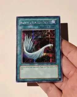 Yugioh Harpie's Feather Duster SDD-003 Prismatic Secret Rare LP - Image 3