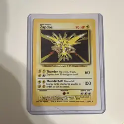 Pokemon Zapdos Base Set Holo Rare 90 HP Card 16/102 Wizards of the Coast - Image 1