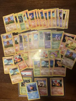 Pokemon Card Lot ~900 Cards Vintage Shadowless, 1st Ed., V, VSTAR/MAX, READ DESC - Image 2