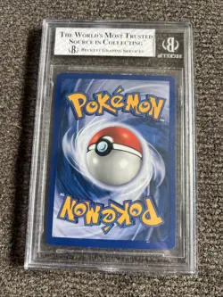 2000 Pokemon Neo Genesis Lugia Holo #9 BGS 7 Near Mint Card - Image 2