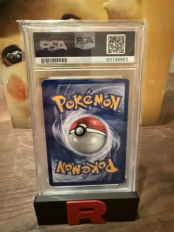 Pokemon Card Fossil Dragonite Holo First Edition #4/62 NM Condition - Image 2