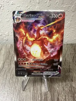 Charizard VMAX SWSH261 SWSH: Sword & Shield Promo Cards Holo - Image 1