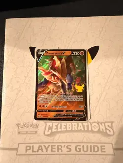 Pokemon TCG: 25th Anniversary Celebrations Elite Trainer Box (2021) 820650809439 - Image 3