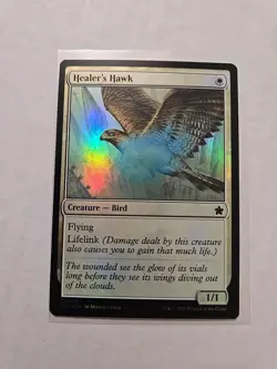 Healer's Hawk (Foil) - Foundations - LP - Common - Creature - MTG Magic - Image 1