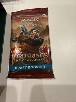Magic The Gathering Lord of the Rings Collector Booster Pack Plus Binder + Packs 195166205274 - Image 3