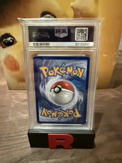 Pokemon TCG Lillie Full Art Trainer 147/149 Sun & Moon Base Set 2017 PSA 10 Gem - Image 2