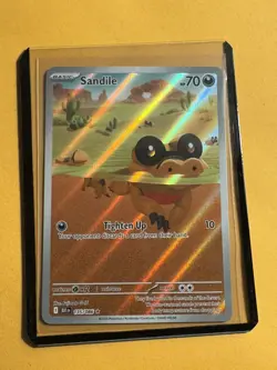 Sandile 135/086 Illustration Rare Holo Card SV: Black Bolt Pokemon TCG NM - Image 1