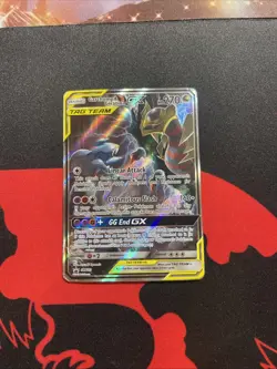 Pokemon TCG Garchomp & Giratina GX SM193 Sun & Moon Promo Damaged - Image 2