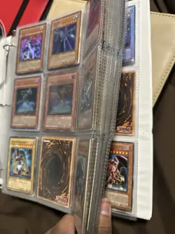 Konami Yu-Gi-Oh! TCG Card vintage Binder Lot Dark Magician, Exodia, Red eyes - Image 3