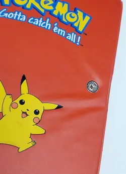 Pokemon TCG - 4 Pocket Portfolio - 1999 Red PIKACHU Vintage (Holds 80 Cards) - Image 5