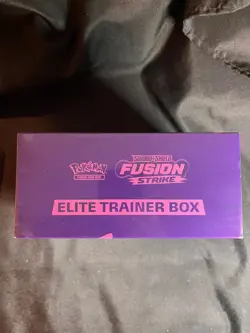 Pokemon TCG: Sword & Shield Fusion Strike Elite Trainer Box NEW 820650809330 - Image 3