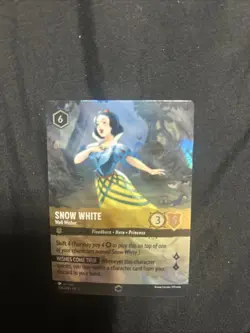 Disney Lorcana Snow White Well Wisher 206/204 Enchanted Holofoil English - Image 1