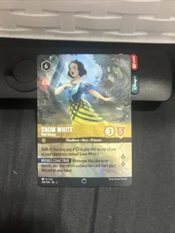 Disney Lorcana Snow White Well Wisher 206/204 Enchanted Holofoil English - Image 2