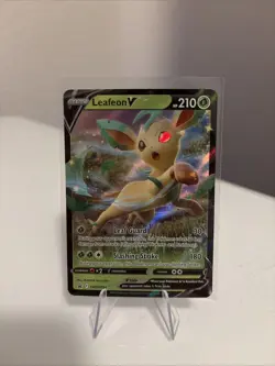 Pokemon TCG: LEAFEON V SWSH194 ~ Black Star Promo #SWSH194 - Image 1