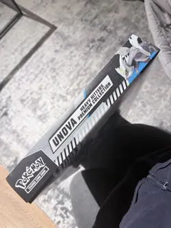 Pokemon TCG Unova Heavy Hitters Premium Collection Scarlet & Violet New Sealed - Image 3