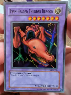 Yu-Gi-Oh! - Twin-Headed Thunder Dragon - Metal Raiders MRD-120 - NM - Image 1