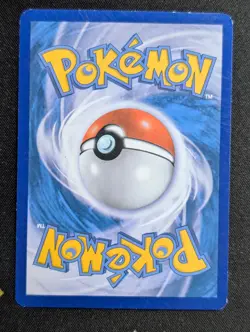 Torchic RC5/RC25 Legendary Treasures: Radiant Collection Pokemon LP Holo - Image 2