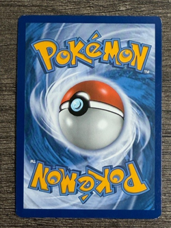 POKEMON HOLO PIKACHU 35/108 LP , EVOLUTIONS 2016 + NEW ARCEUS SLEEVE - Image 4