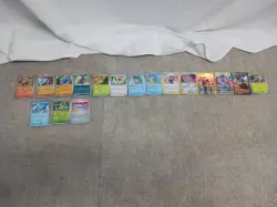 73 Pokemon Cards Lot / 17 Holographic - Image 2