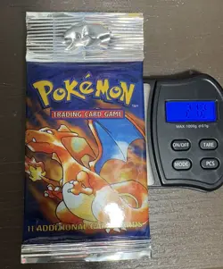 1999 Pokemon Long Crimp Base Set Booster Pack Charizard & Blastiose 2 packs - Image 5