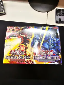 Yu-Gi-Oh! Egyptian God Deck Unlimited Display Box Slifer & Obelisk (8 Decks) - Image 1