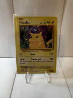 Pikachu 35/108 holo Cracked Ice Pomemon Card 2016 Evolutions - Image 1
