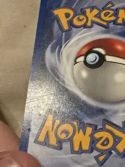 Pokemon Cards: Legendary Collection Reverse Holo: Moltres 30/110 2002 - Image 4