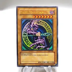Yu-Gi-Oh yugioh Dark Magician SDY-006 Ultra Rare Asian English i748 - Image 1