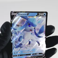 Glaceon V SWSH196 Promo Cards Holo Pokemon Fast Ship in New Top Loader & Sleeve - Image 2