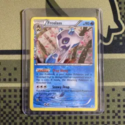 Froslass RC8/RC32 Generations Radiant Collection Holo LP Pokemon TCG - Image 5