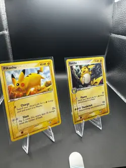 Pokemon 6 Card Lot - Pikachu, Raichu - 2007/2008- Evolving Skies, Power Keepers - Image 4