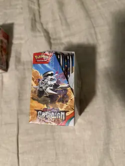 Pokemon TCG Scarlet & Violet - Obsidian Flames Booster Box - 36 Packs 820650863745 - Image 2