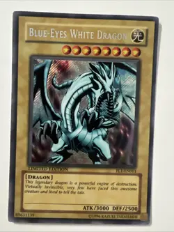 Yugioh Blue Eyes White Dragon Secret Rare FL1-EN001 - Image 1