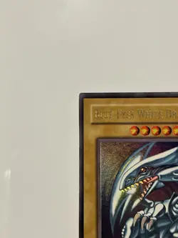 Yugioh Blue Eyes White Dragon SDK-001 Ultra Unlimited LP - Image 5