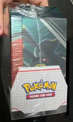 Pokemon TCG V Heroes Bundle Tins: 2-Pack of Vaporeon & Umbreon (SEALED) NEW! - Image 3