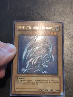 Yu-Gi-Oh! ULTRA RARE CARD BLUE-EYES WHITE DRAGON SDK-001 LP/MP - Image 3
