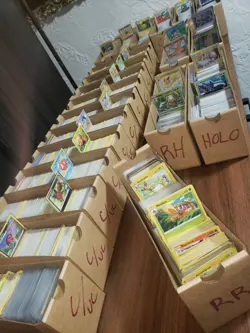 30,000+ Pokemon Cards Bulk Holo/Reverse Holos/RR/Trainers Huge Collection - Image 1